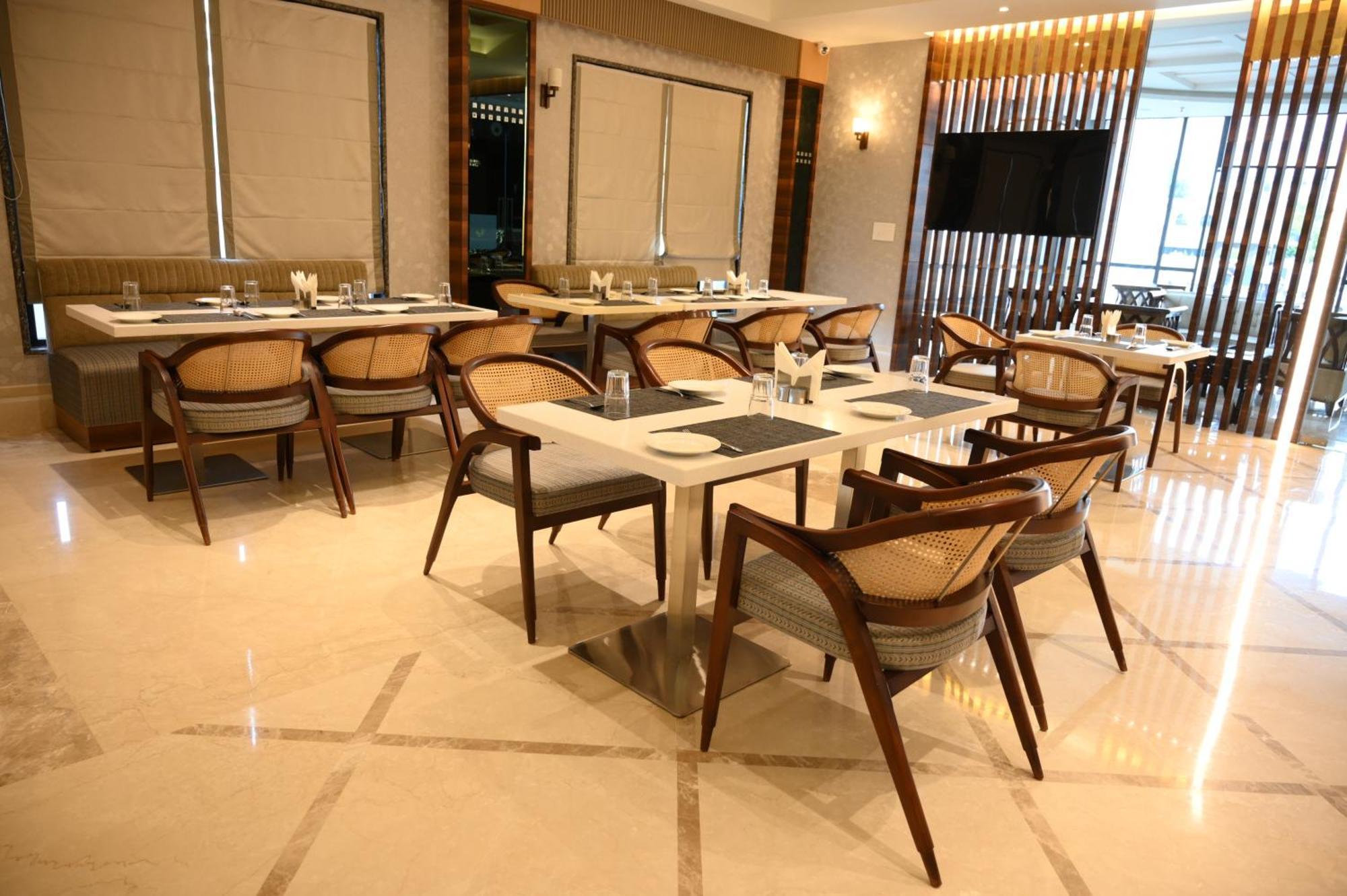 The Mudra Hotel バラナシ エクステリア 写真
