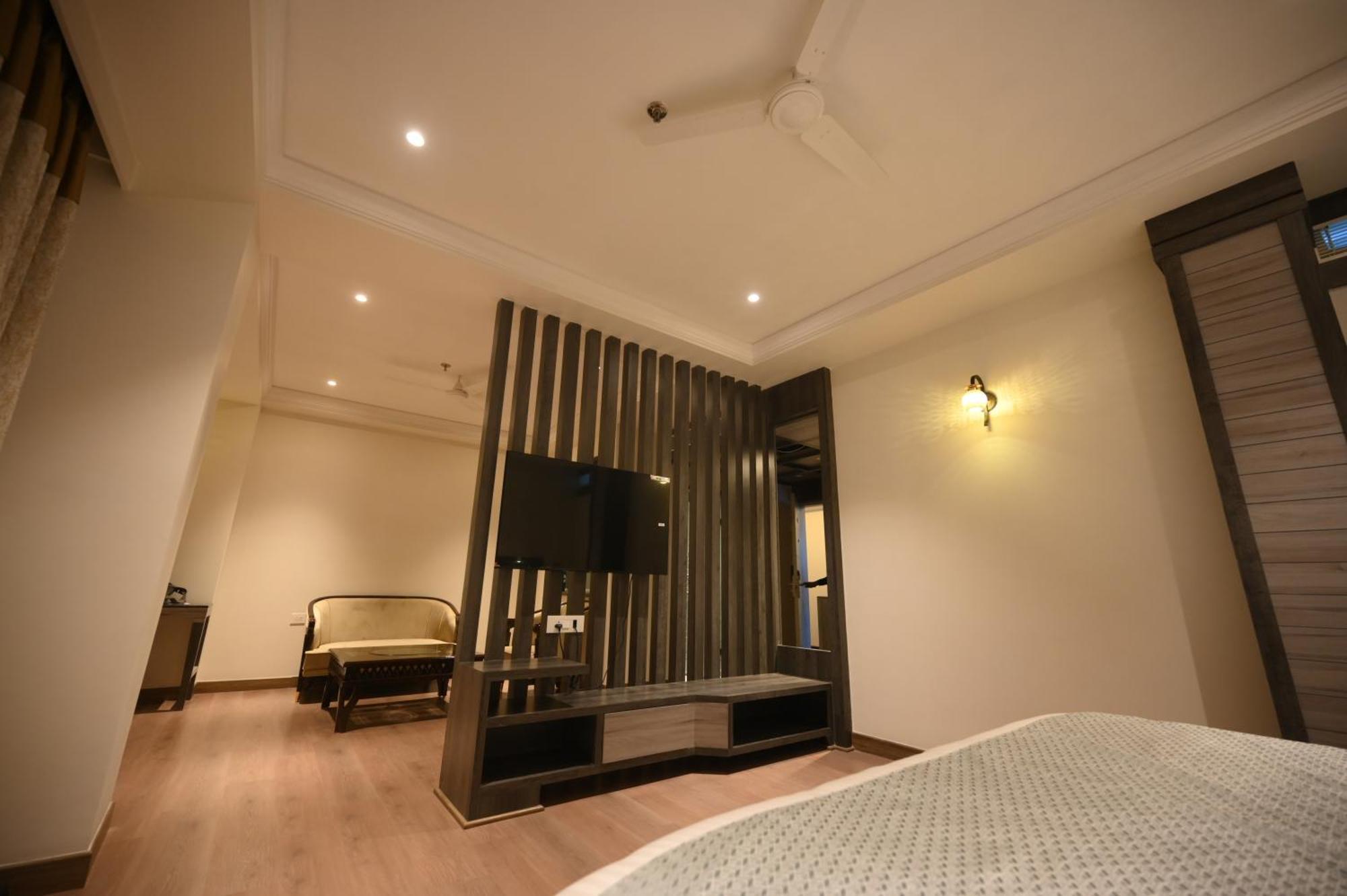 The Mudra Hotel バラナシ エクステリア 写真